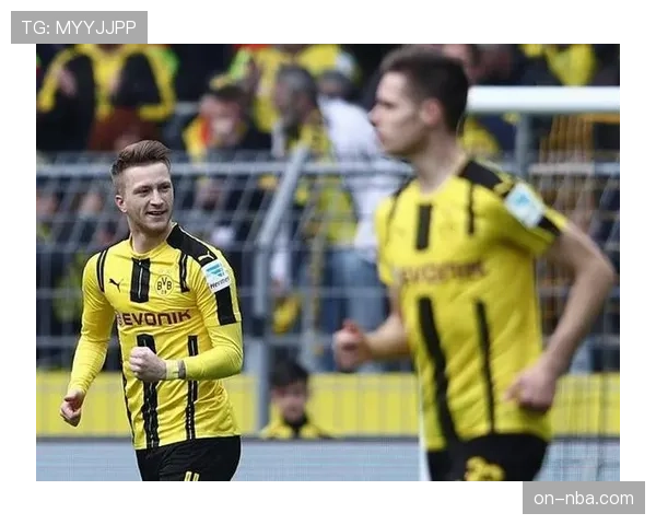 多特蒙德1-0小胜巴萨，总比分2-1晋级，罗伊斯替补建功